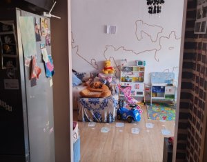 Lakás 2 szobák eladó on Floresti