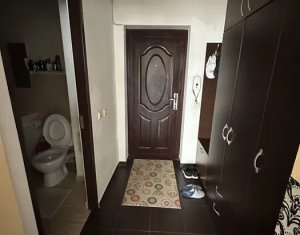 Lakás 1 szobák eladó on Floresti