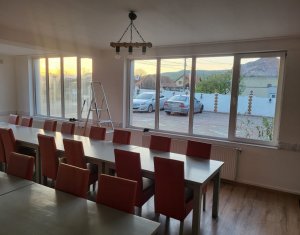 Üzlethelyiség eladó, 810m2 on Floresti