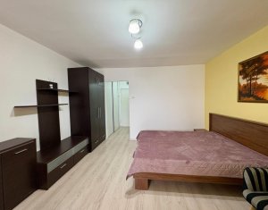 Garzon eladó on Cluj-napoca, Zóna Manastur