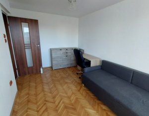 Appartement 3 chambres à vendre dans Cluj-napoca, zone Manastur