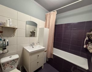 Lakás 2 szobák eladó on Floresti