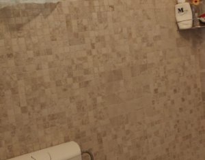 Ház 4 szobák eladó on Floresti