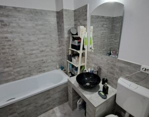 Lakás 2 szobák eladó on Floresti