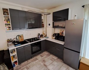 Lakás 2 szobák eladó on Floresti