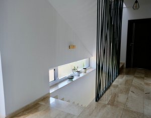 Ház 6 szobák eladó on Cluj-napoca, Zóna Borhanci