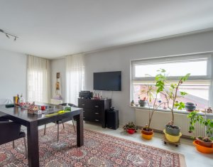 Lakás 3 szobák eladó on Cluj-napoca, Zóna Andrei Muresanu