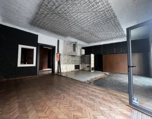 Espace Commercial à louer dans Cluj-napoca, zone Centru