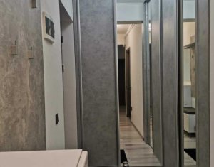 Lakás 3 szobák eladó on Floresti