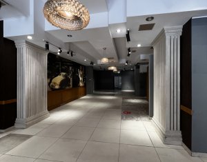 Üzlethelyiség kiadó, 200m2 on Cluj-napoca, Zóna Centru