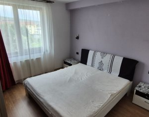 Lakás 3 szobák eladó on Floresti
