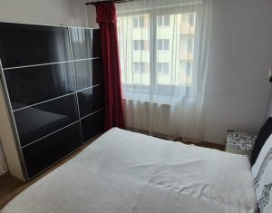Lakás 3 szobák eladó on Floresti