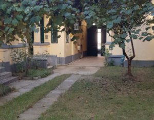 Espace Commercial à louer, 335m2 dans Cluj-napoca, zone Centru