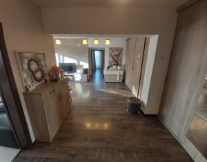 Appartement 3 chambres à vendre dans Cluj-napoca, zone Andrei Muresanu