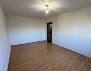 Appartement 3 chambres à vendre dans Cluj-napoca, zone Manastur