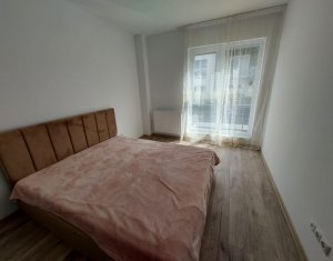 Lakás 3 szobák eladó on Floresti