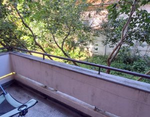 Appartement 3 chambres à vendre dans Cluj-napoca, zone Grigorescu