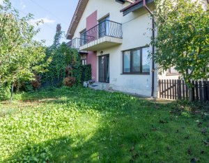 Maison 5 chambres à vendre dans Floresti