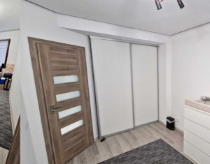 Appartement 3 chambres à vendre dans Floresti