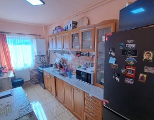 Lakás 1 szobák eladó on Floresti