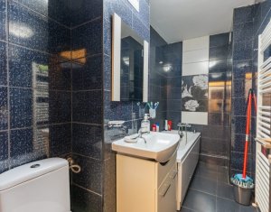 Appartement 3 chambres à vendre dans Cluj-napoca, zone Marasti