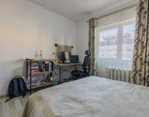 Appartement 3 chambres à vendre dans Cluj-napoca, zone Marasti