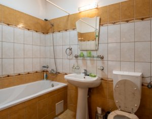Appartement 3 chambres à vendre dans Cluj-napoca, zone Centru