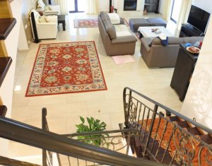 Maison 5 chambres à vendre dans Cluj-napoca, zone Faget