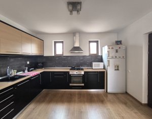 Casa individuala 5 camere, Floresti, strada linistita