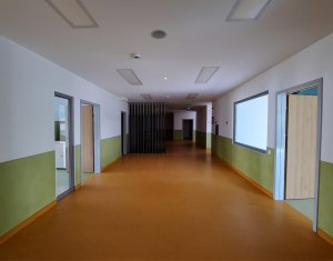 Espace Commercial à louer dans Cluj-napoca, zone Marasti