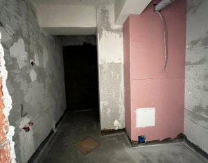 Appartement 4 chambres à vendre dans Cluj-napoca, zone Zorilor