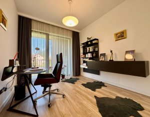 Maison 6 chambres à vendre dans Cluj-napoca, zone Andrei Muresanu