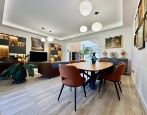 Maison 6 chambres à vendre dans Cluj-napoca, zone Andrei Muresanu