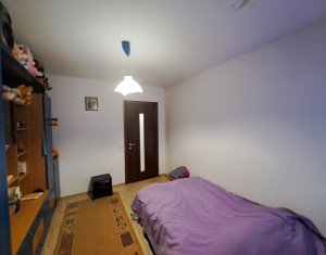 Appartement 3 chambres à vendre dans Floresti