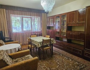 Appartement 3 chambres à vendre dans Cluj-napoca, zone Zorilor