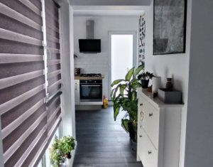 Appartement 3 chambres à vendre dans Floresti