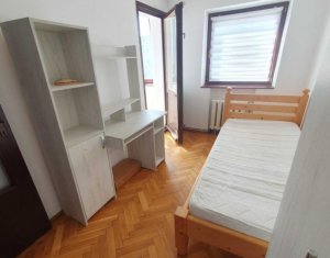 Lakás 4 szobák eladó on Cluj-napoca, Zóna Manastur