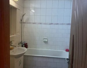 Appartement 3 chambres à vendre dans Cluj-napoca, zone Centru