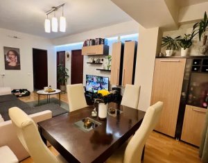 Appartement 3 chambres à vendre dans Cluj-napoca, zone Centru