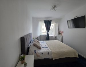 Apartament 2 camere, parcare, strada Florilor