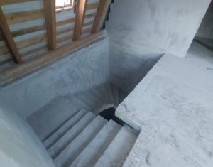 Maison 5 chambres à vendre dans Cluj-napoca, zone Zorilor