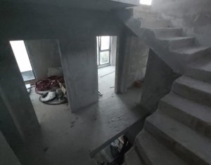 Maison 5 chambres à vendre dans Cluj-napoca, zone Zorilor