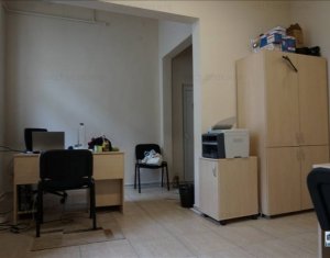 Bureau à louer dans Cluj-napoca, zone Centru