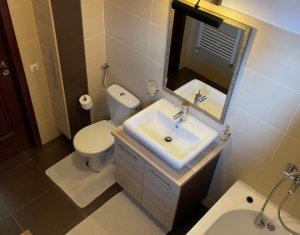 Appartement 3 chambres à vendre dans Floresti