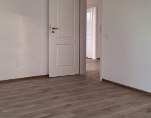 Maison 4 chambres à louer dans Corusu, zone Centru