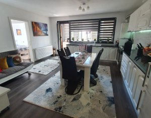 Apartment 2 rooms for sale in Floresti