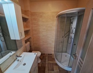 Appartement 3 chambres à vendre dans Floresti