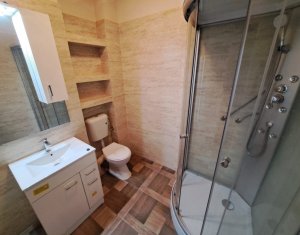 Appartement 3 chambres à vendre dans Floresti