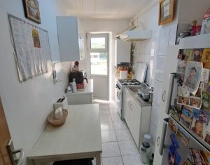 Appartement 3 chambres à vendre dans Cluj-napoca, zone Manastur