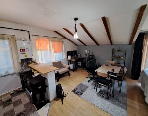 Lakás 2 szobák eladó on Floresti